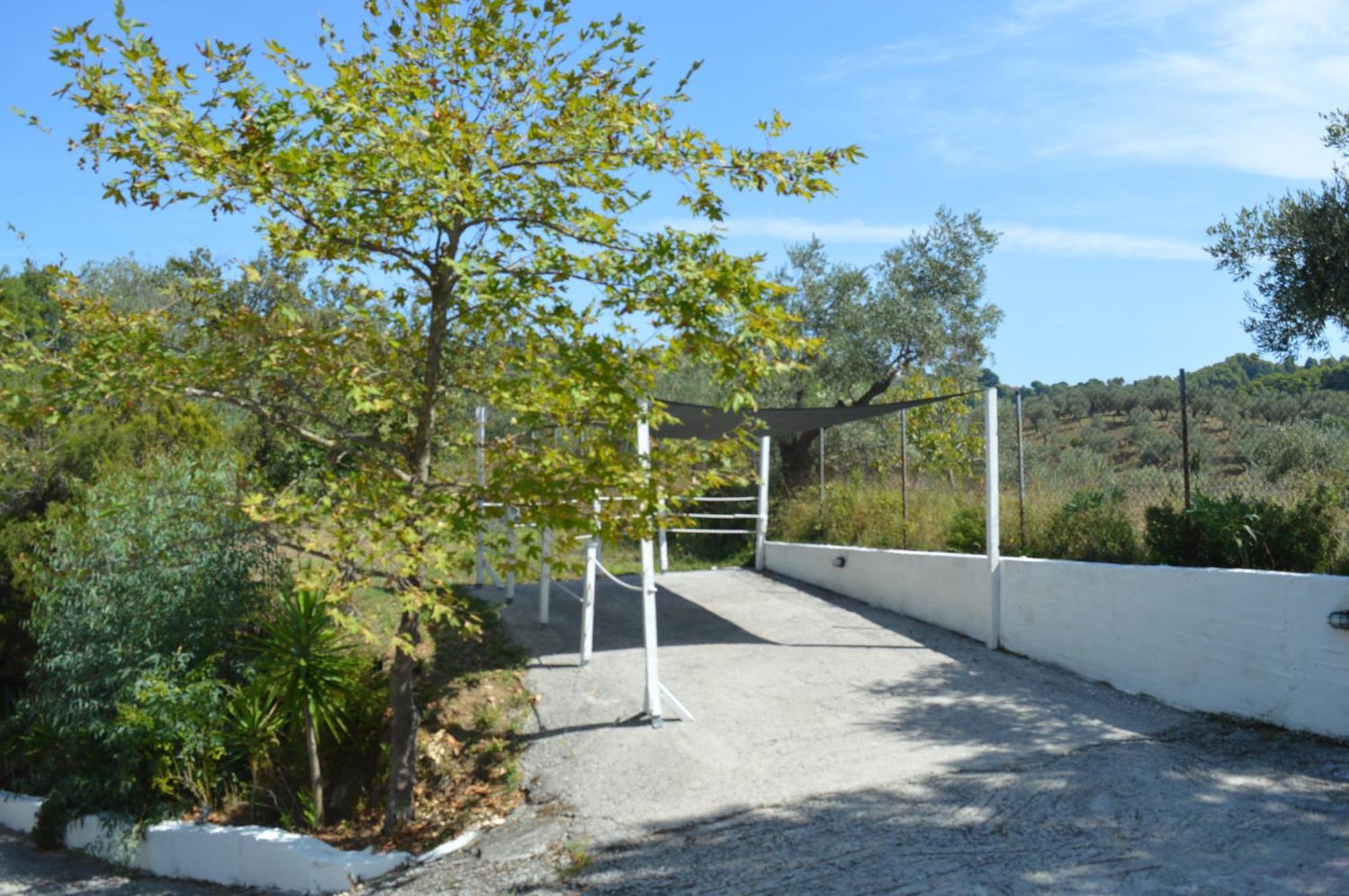 Villa Platanias Agia Paraskevi  Buitenkant foto