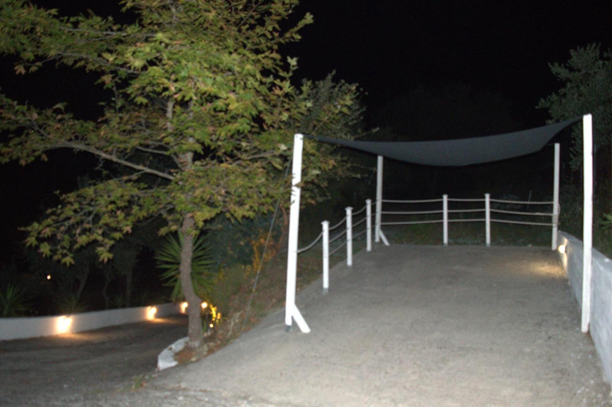 Villa Platanias Agia Paraskevi  Buitenkant foto